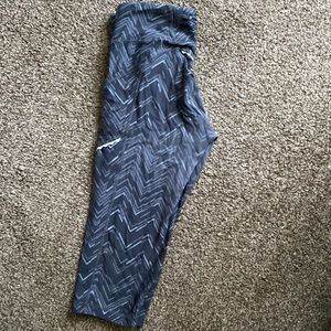 Saucony bullet capris